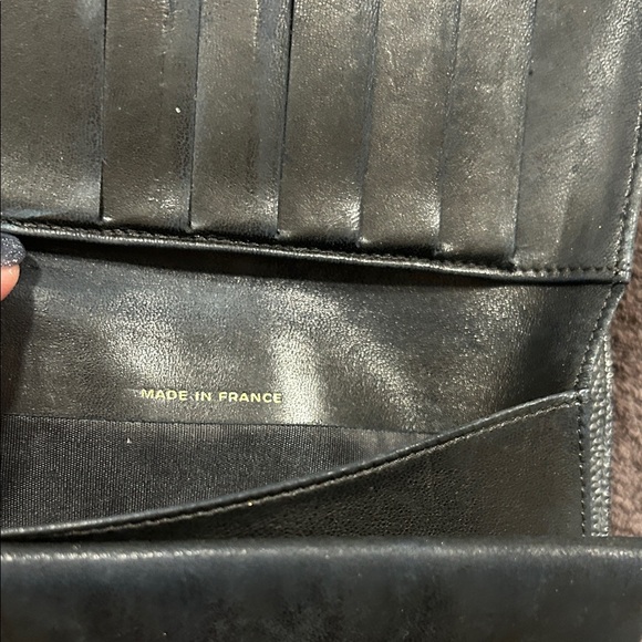 Vintage CHANEL Textured Black Leather Wallet Hologram - Picture 5 of 12